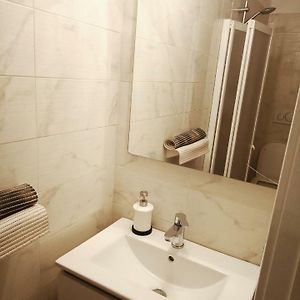 Private Bathroom Room